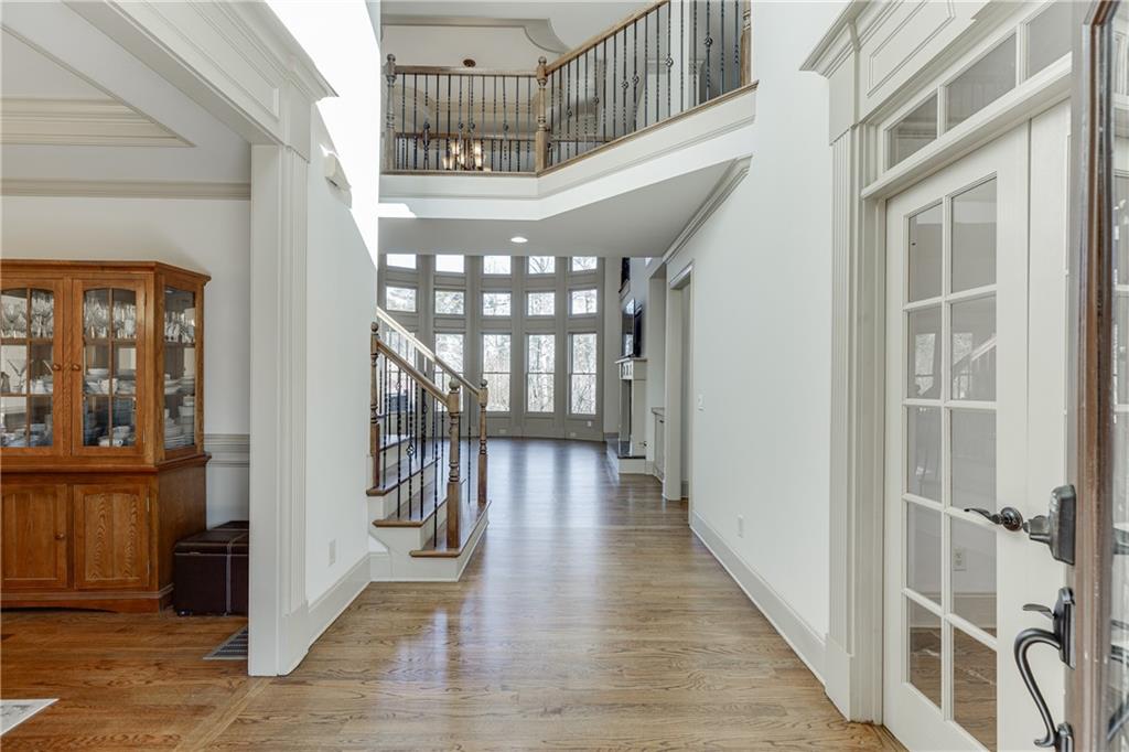 704 Old Cumming Road Sugar Hill, GA 30518 - Photo 4 of 90