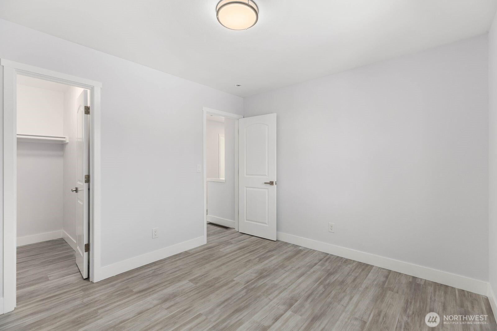 20133 7th Avenue Southeast Bothell, WA 98012 - Photo 15 of 38 Gallery Image 15