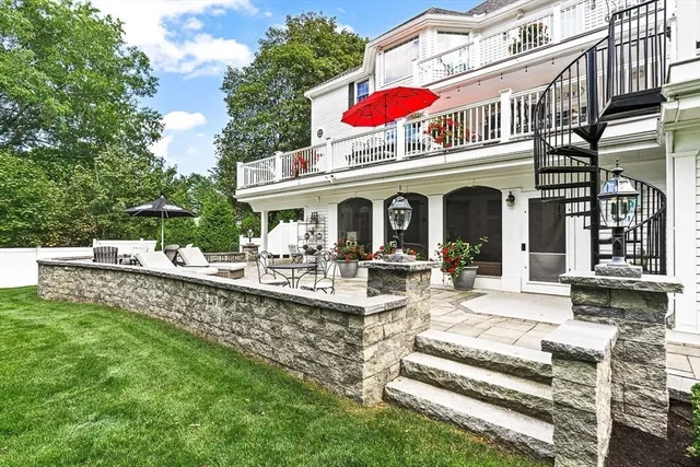 $3,299,000 | 257 High Street, Winchester, MA 01890
