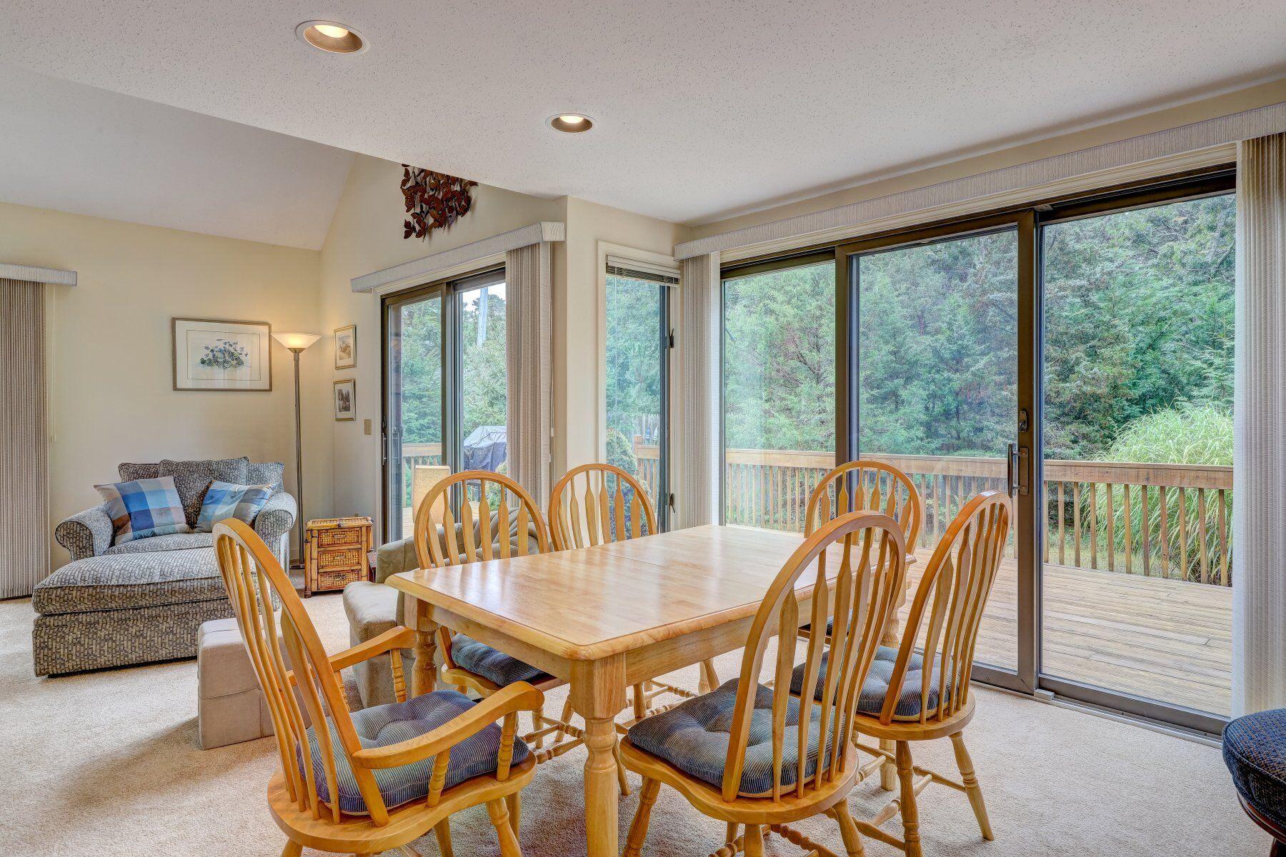 335 Edgewood Road Eastham, MA 02642 - Photo 6 of 30 hMkf1VqA