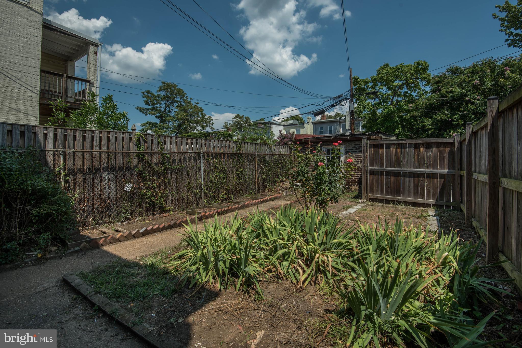607 4th Street Northeast Washington, DC 20002 - Photo 27 of 30 Exterior (Rear)