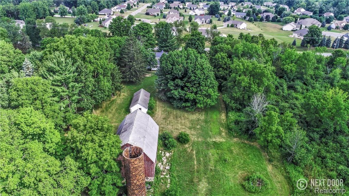 5461 Beecher Road Flint, MI 48532 - Photo 30 of 35 DJI_0529.jpg