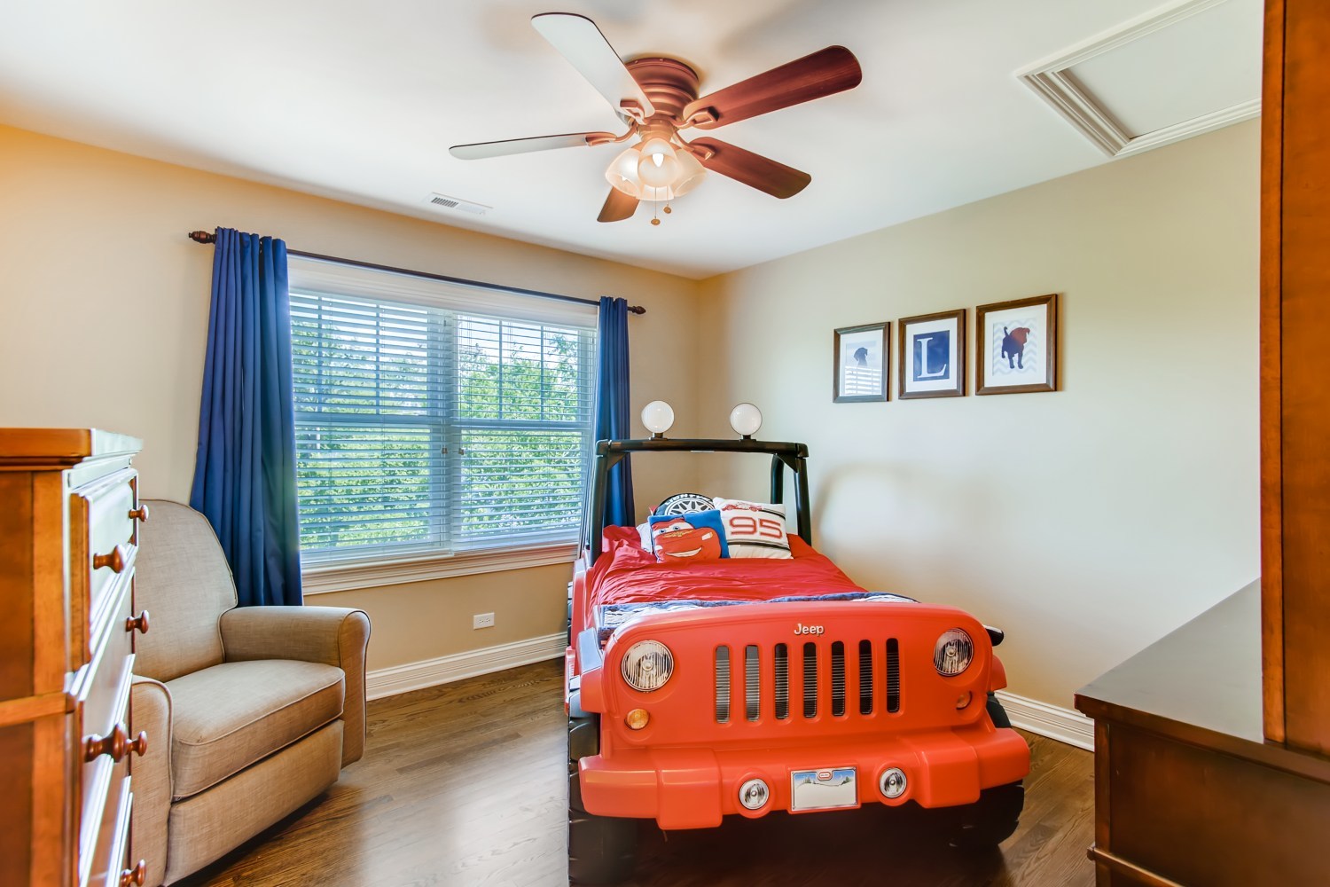 685 West Avenue Elmhurst, IL 60126 - Photo 16 of 25