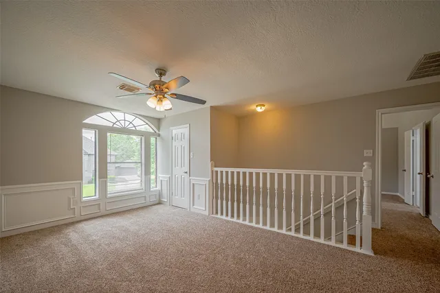 $369,000 | 215 Wood Cir Lane, Houston, TX 77015