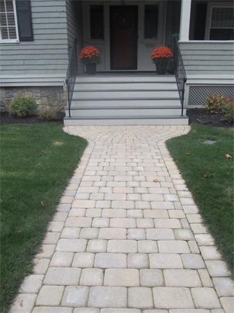 43 Stratford Road Melrose, MA 02176 - Photo 2 of 19 Gallery Image 2