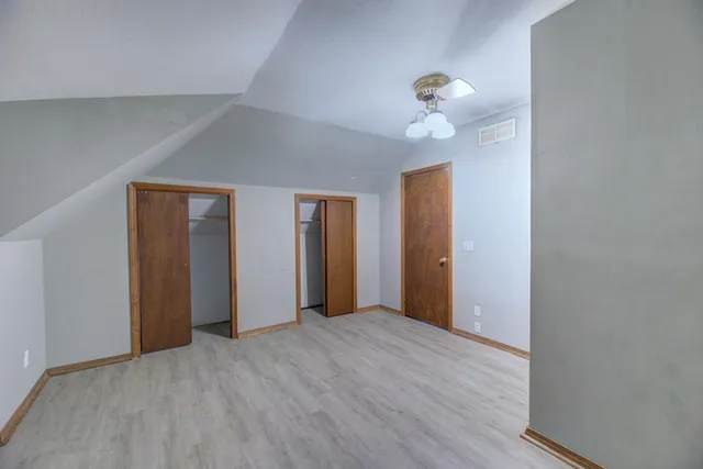 $126,900 | 918 East 15th Avenue, Winfield, KS 67156