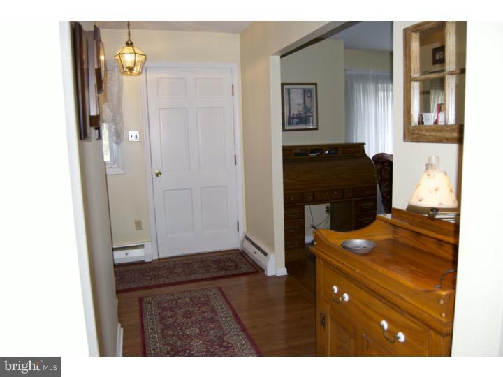 116 Crump Road Exton, PA 19341 - Photo 10 of 25 Foyer