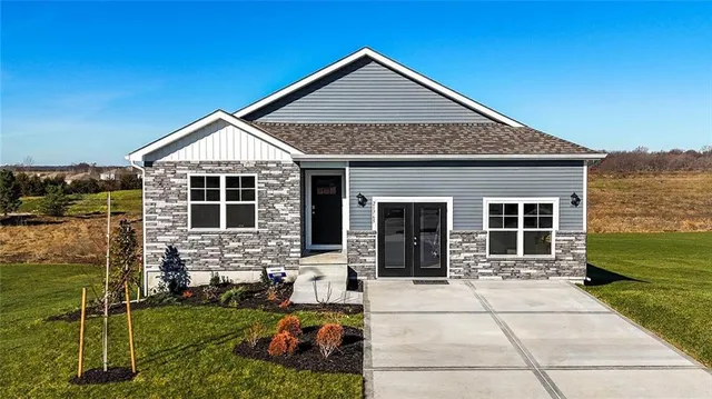 $362,990 | 706 Fallen Leaf Drive, Belton, MO 64012