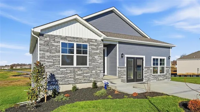 $362,990 | 706 Fallen Leaf Drive, Belton, MO 64012