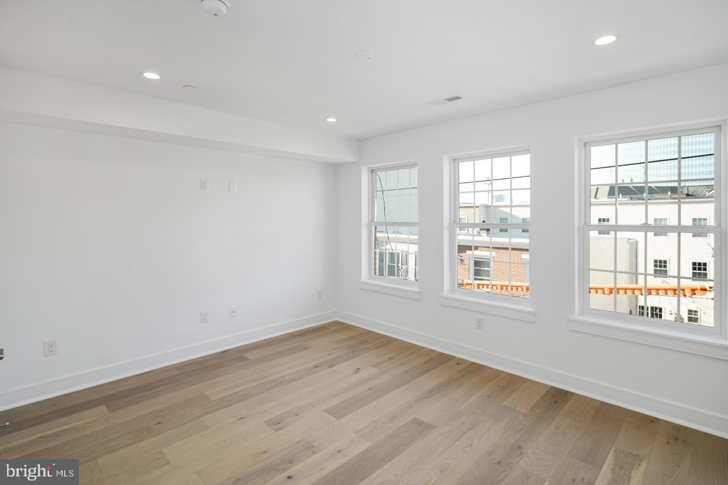 2624 Webster Street Philadelphia, PA 19146 - Photo 25 of 34