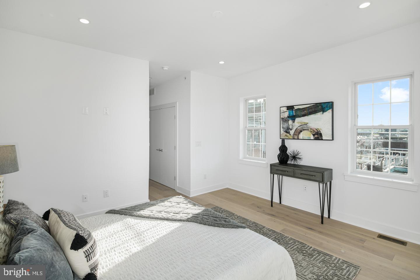 2624 Webster Street Philadelphia, PA 19146 - Photo 27 of 34