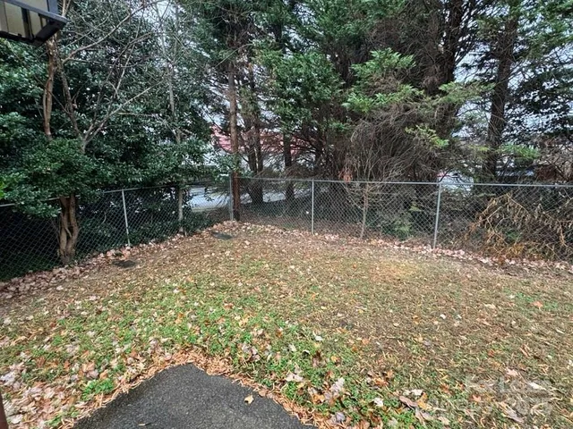 $1,800 | 19612 Oak Street, Unit 9, Cornelius, NC 28031