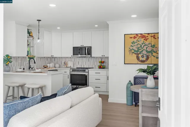 $599,000 | 2933 Ptarmigan Drive, Unit 3, Walnut Creek, CA 94595