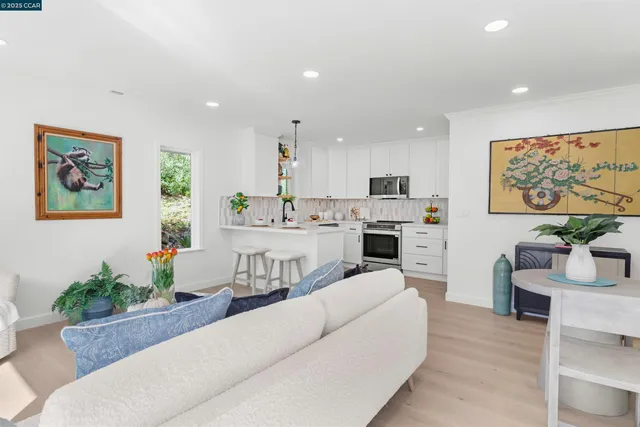 $599,000 | 2933 Ptarmigan Drive, Unit 3, Walnut Creek, CA 94595