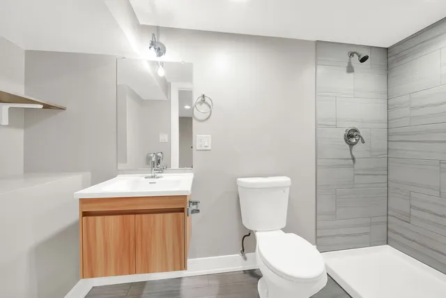 $329,900 | 7725 South Albany Avenue, Chicago, IL 60652