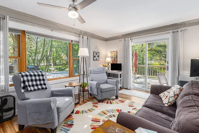 $300,000 | 90 South Clymer Street, Pentwater, MI 49449