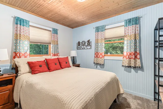 $300,000 | 90 South Clymer Street, Pentwater, MI 49449