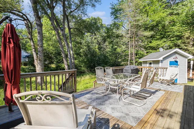 $300,000 | 90 South Clymer Street, Pentwater, MI 49449