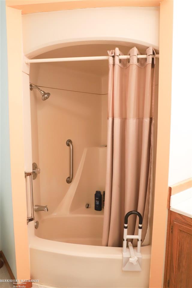 3715 Sutton Road Metamora, MI 48455 - Photo 18 of 37 50009838-17.JPG