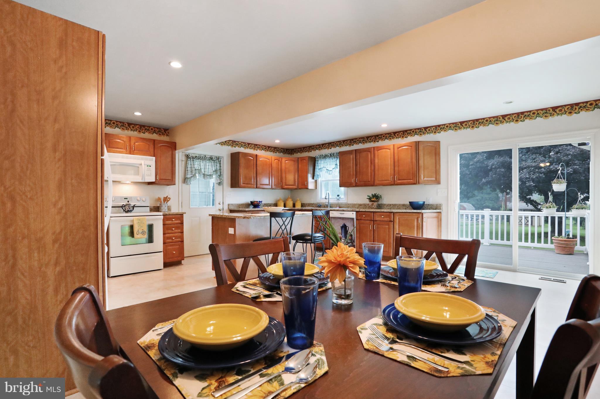16714 Hampton Road Williamsport, MD 21795 - Photo 8 of 30 Dining Room