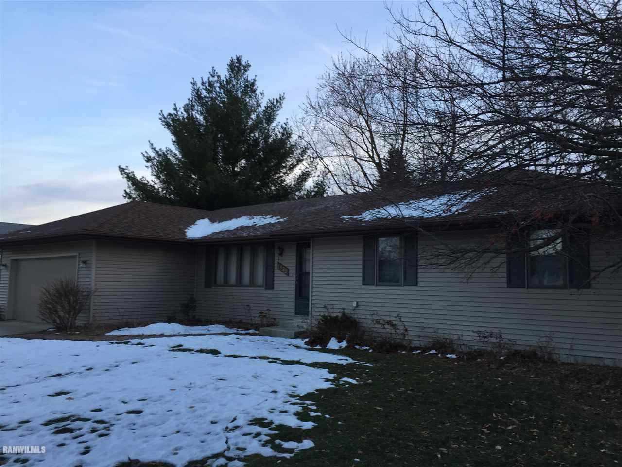 1925 Bedford Road Freeport, IL 61032 - Photo 1 of 16 Gallery Image 1