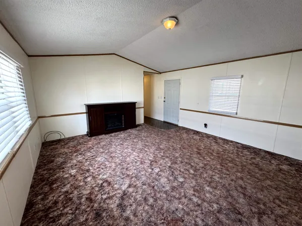$43,000 | 905 Daniel Boone Drive, Green River, WY 82935