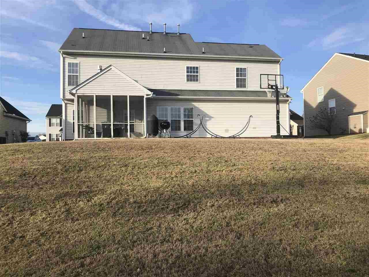 123 Castleton Circle Boiling Springs, SC 29316 - Photo 2 of 22