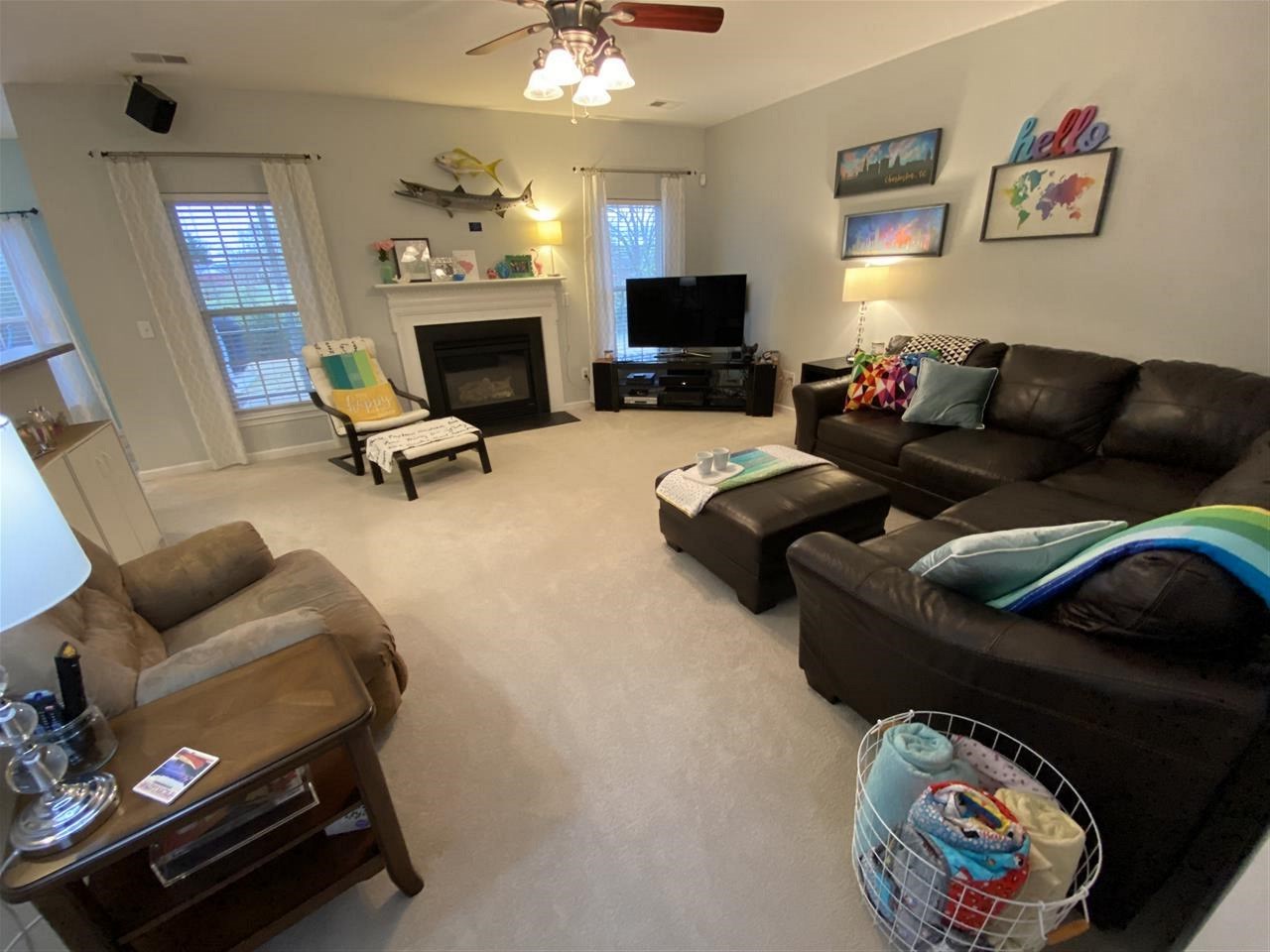 123 Castleton Circle Boiling Springs, SC 29316 - Photo 9 of 22 Living Room