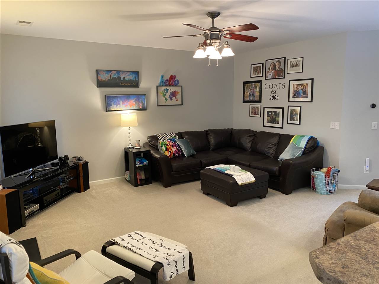 123 Castleton Circle Boiling Springs, SC 29316 - Photo 10 of 22 Living Room