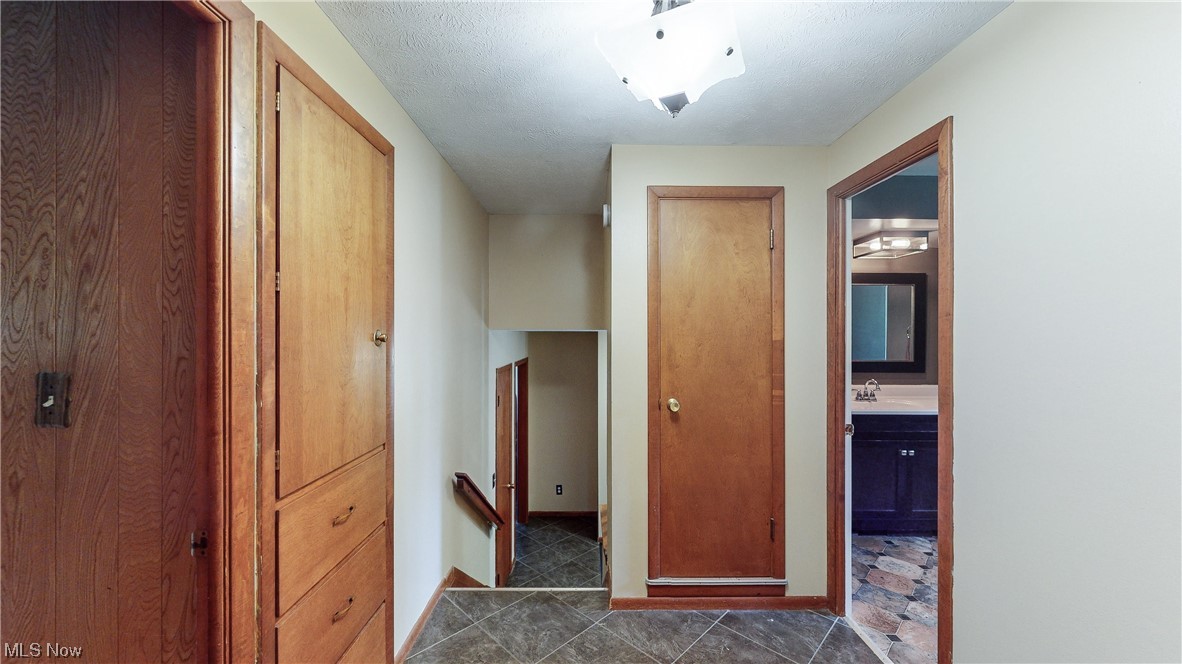 34970 Solon Road Solon, OH 44139 - Photo 28 of 35 Gallery Image 28