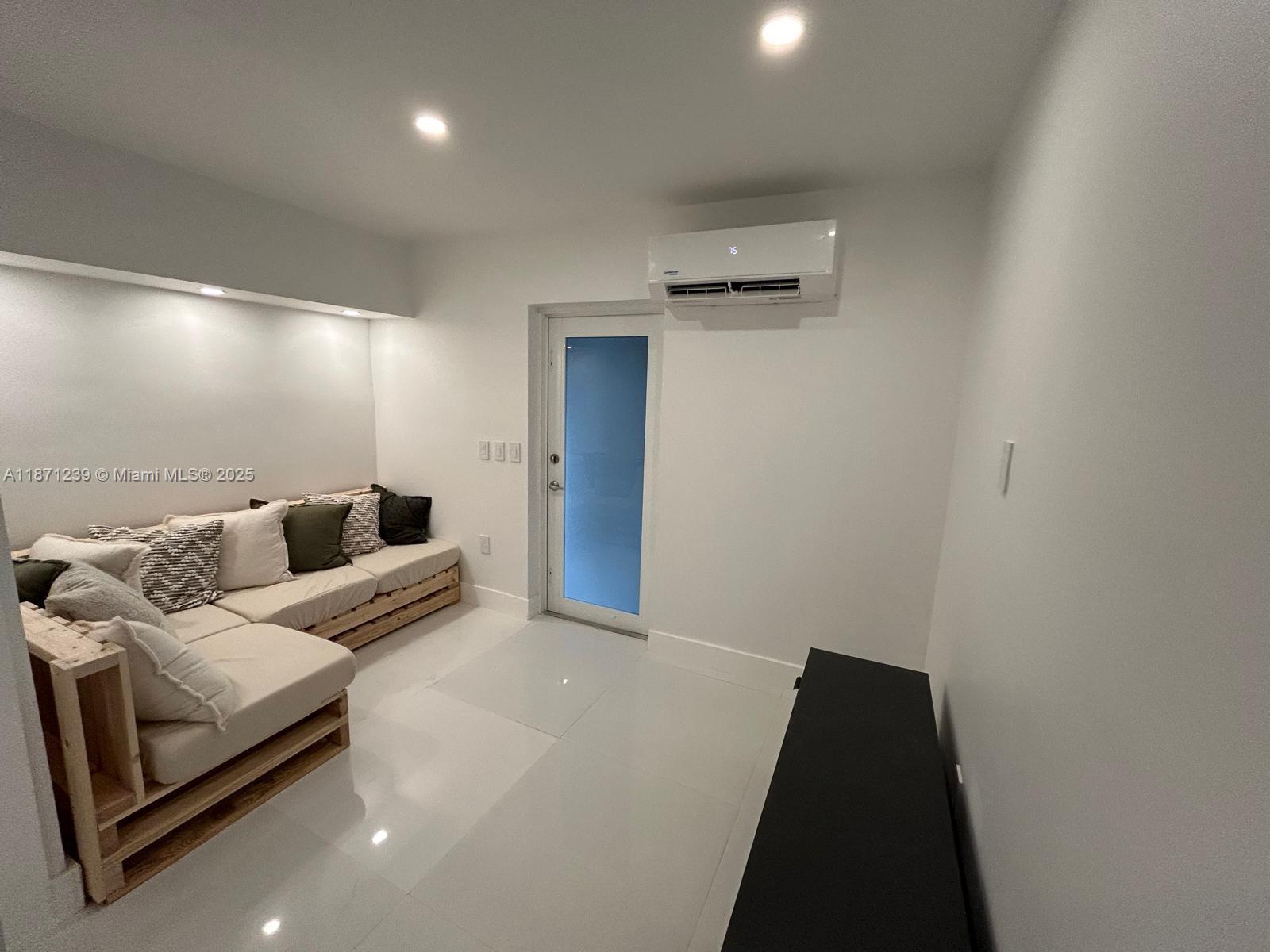 14204 Southwest 84th Street, Unit 1 Miami, FL 33183 - Photo 6 of 13