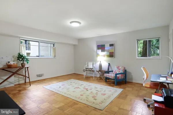 $325,000 | 10607 Montrose Avenue, Unit M3, Bethesda, MD 20814