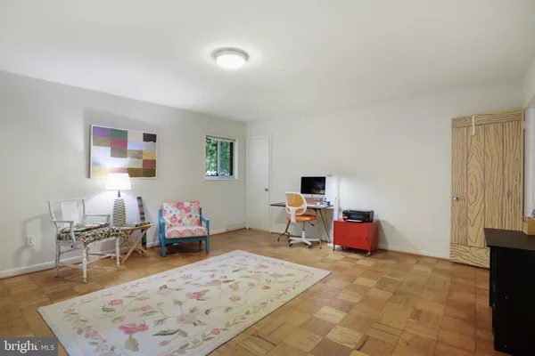 $325,000 | 10607 Montrose Avenue, Unit M3, Bethesda, MD 20814