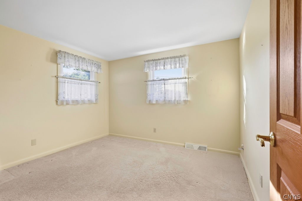 7739 Deerfield Road Clay, NY 13090 - Photo 22 of 40 Gallery Image 22
