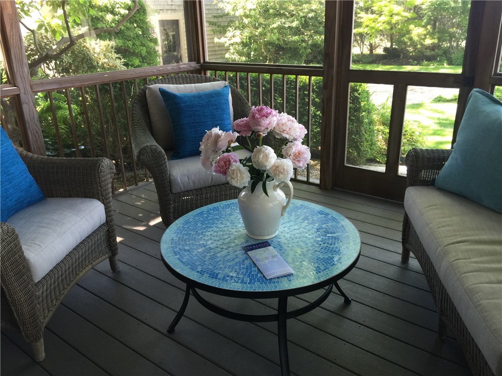 89 Old Main Road Little Compton, RI 02837 - Photo 12 of 34