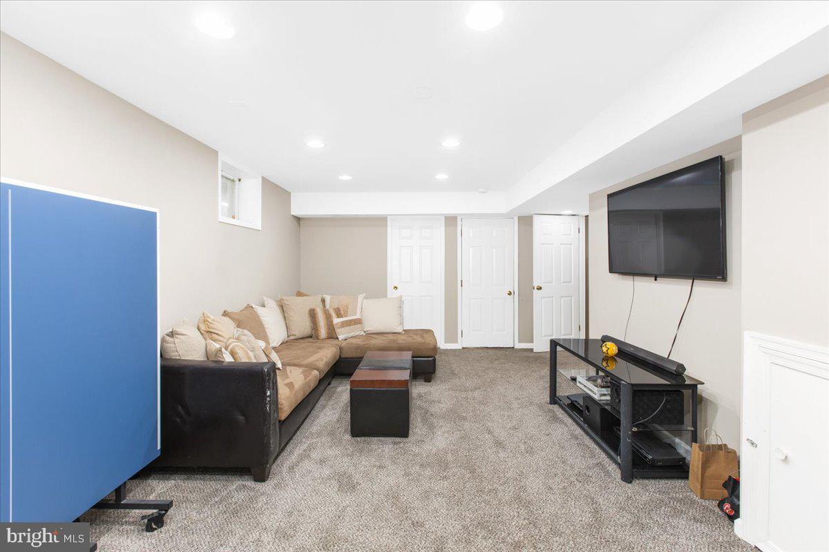 6669 Hunter Road Elkridge, MD 21075 - Photo 18 of 23 Gallery Image 18
