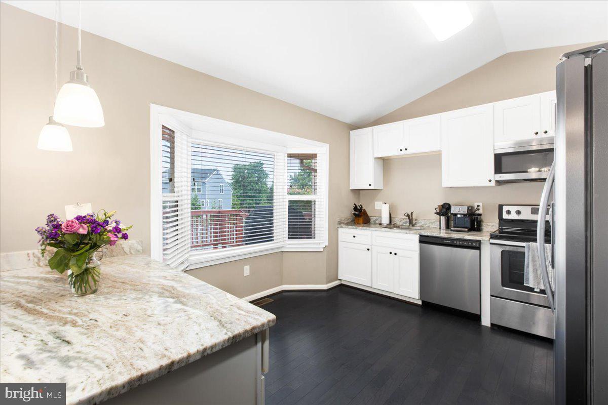 6669 Hunter Road Elkridge, MD 21075 - Photo 8 of 23 Gallery Image 8
