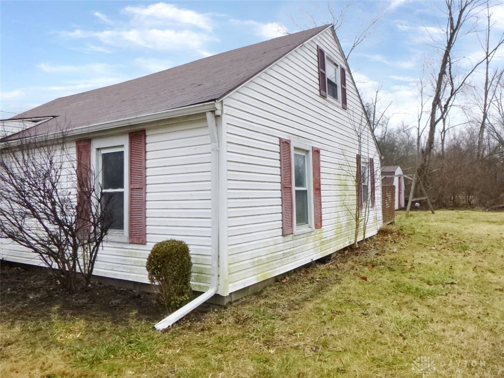 66 Estle Road Springfield, OH 45502 - Photo 4 of 15