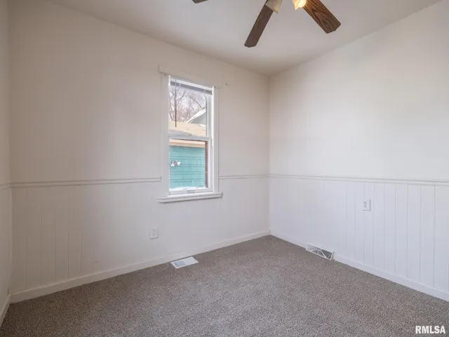 $114,900 | 615 Summer Street, Pekin, IL 61554