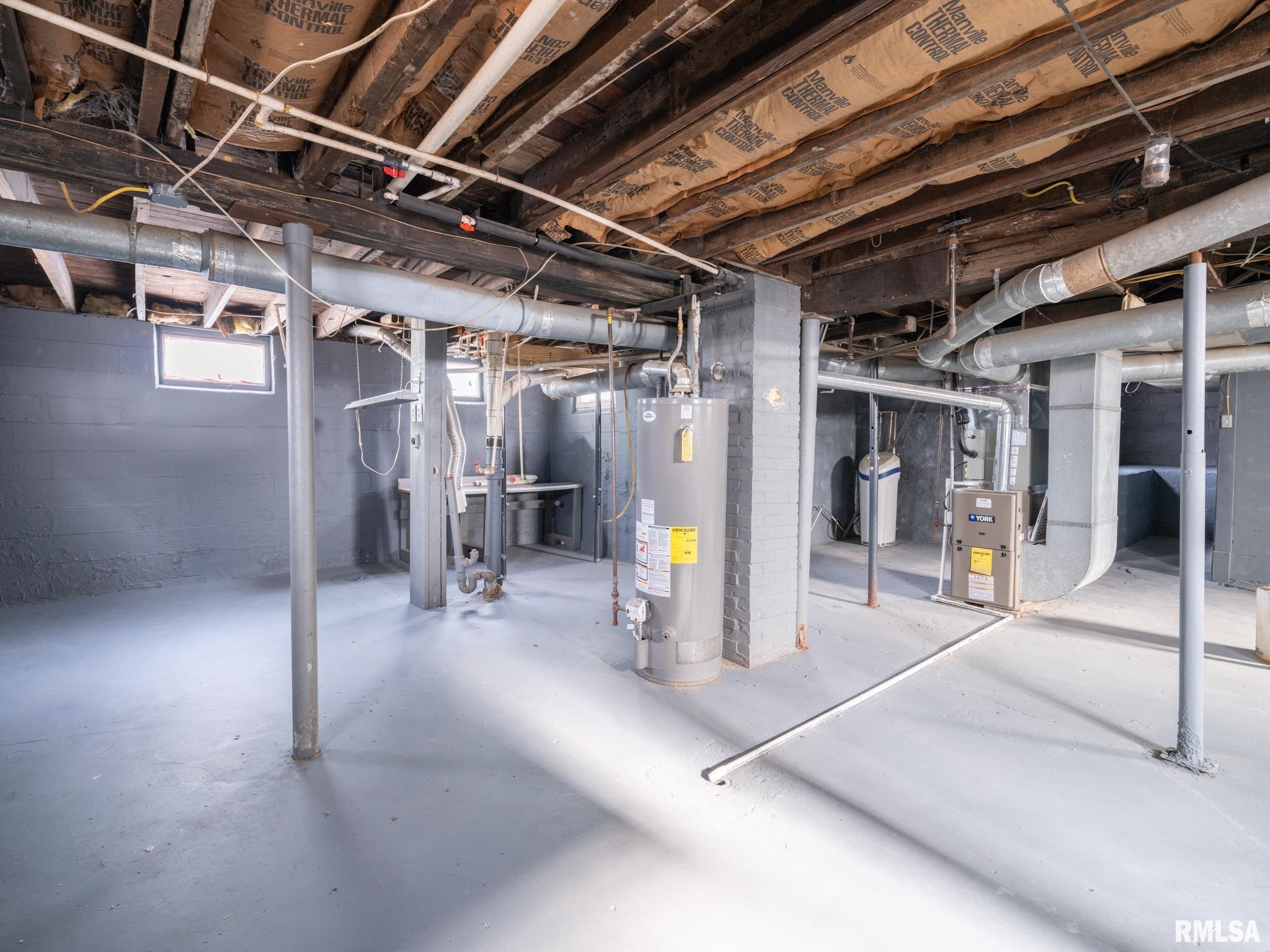 615 Summer Street Pekin, IL 61554 - Photo 51 of 60