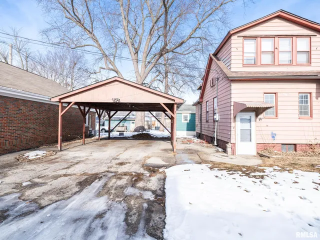 $114,900 | 615 Summer Street, Pekin, IL 61554