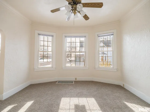 $114,900 | 615 Summer Street, Pekin, IL 61554