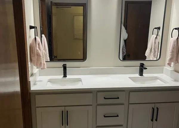 $259,500 | 5954 Crow Valley Park Drive, Davenport, IA 52807