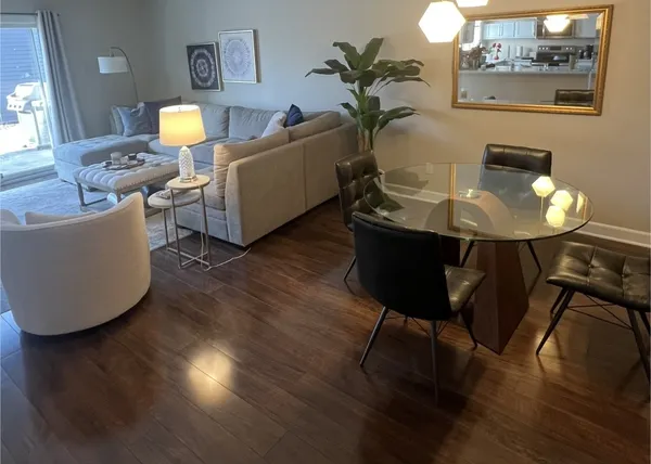 $259,500 | 5954 Crow Valley Park Drive, Davenport, IA 52807