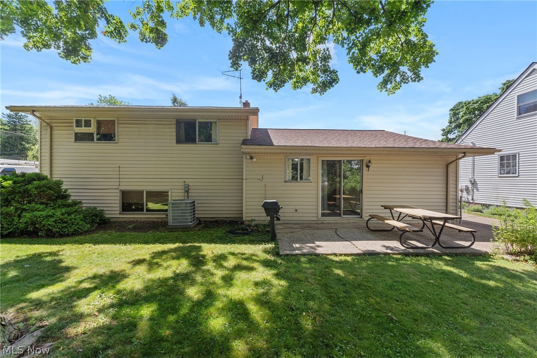 21820 Mastick Road Fairview Park, OH 44126 - Photo 36 of 41