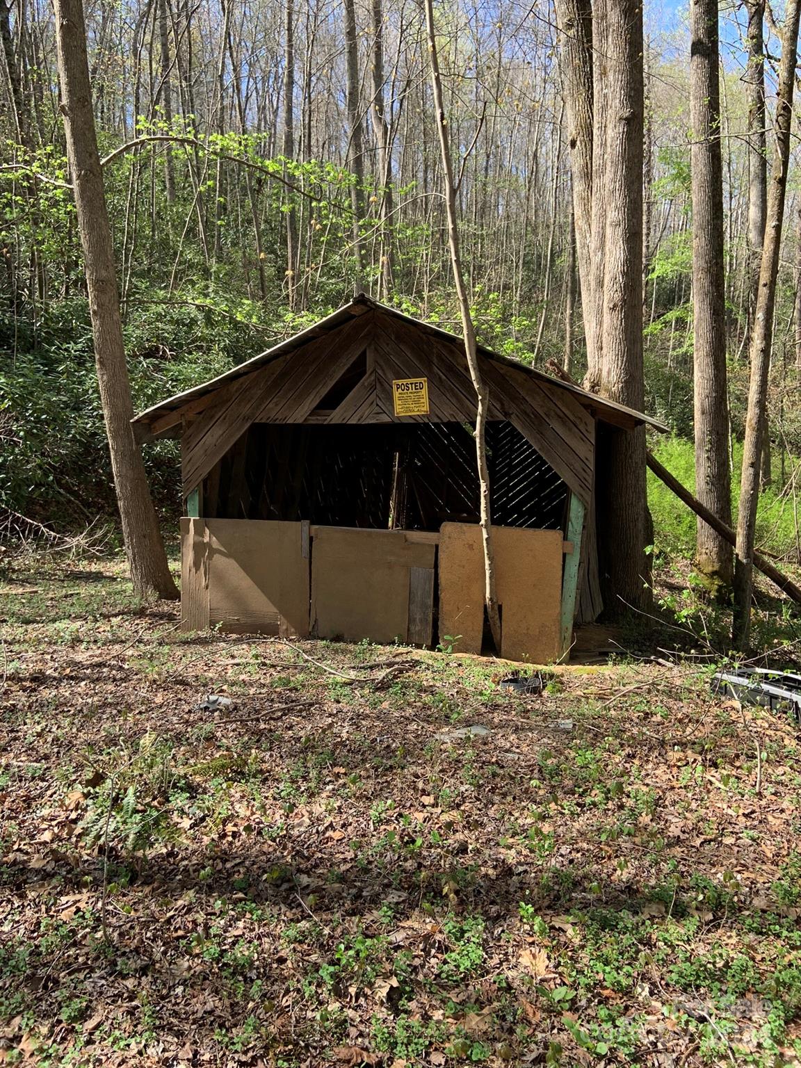 6786 Old Linville Road Marion, NC 28752 - Photo 27 of 33