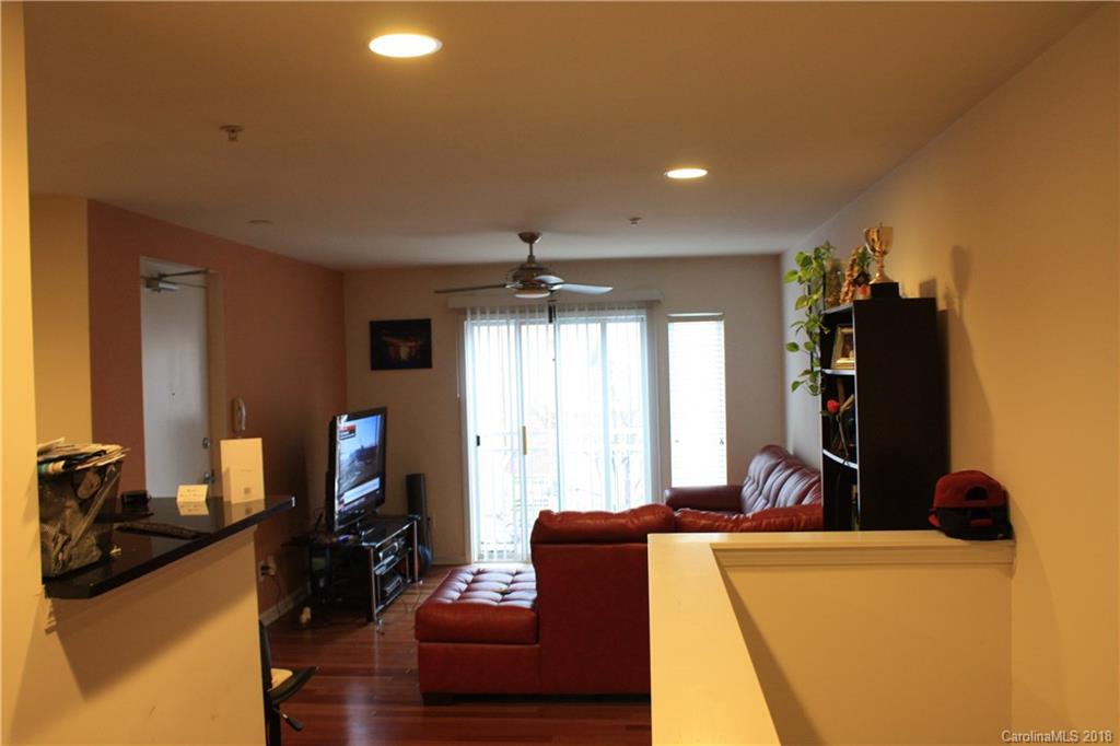 644 Raphael Place Charlotte, NC 28205 - Photo 7 of 10