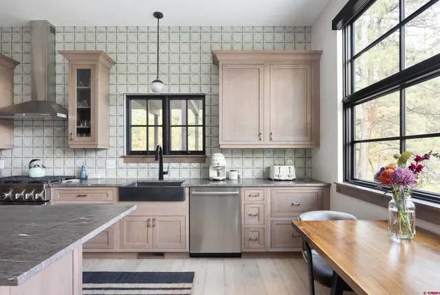 $3,967,000 | 48 Sego Lily Court, Durango, CO 81301