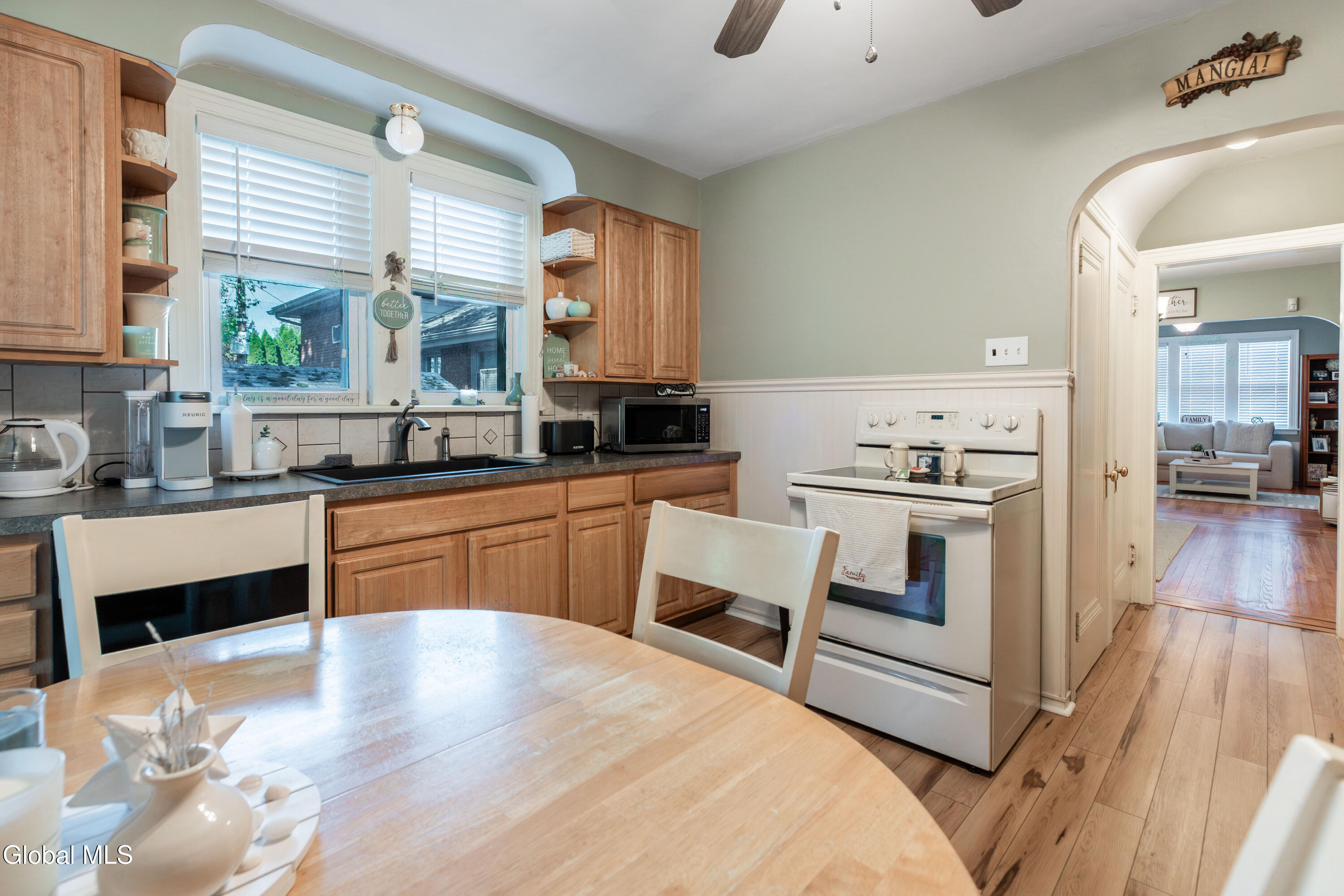 292 Whitehall Road Albany, NY 12209 - Photo 24 of 54 RDP 26=1007 292 Whitehall Rd (26)