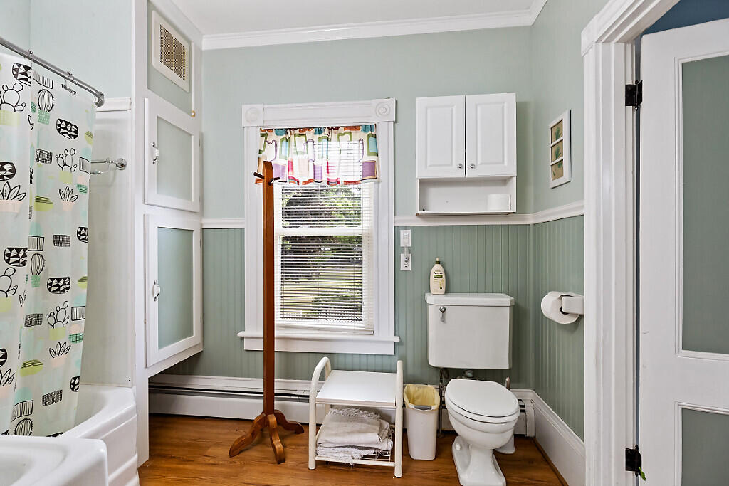 31 Hussey Road Albion, ME 04910 - Photo 33 of 58 33 2nd floor full bath